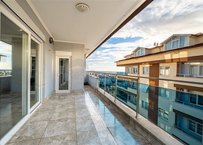 Großes Penthouse vom Eigentümer mit 4+1 Grundriss im Stadtteil Dschikcilli