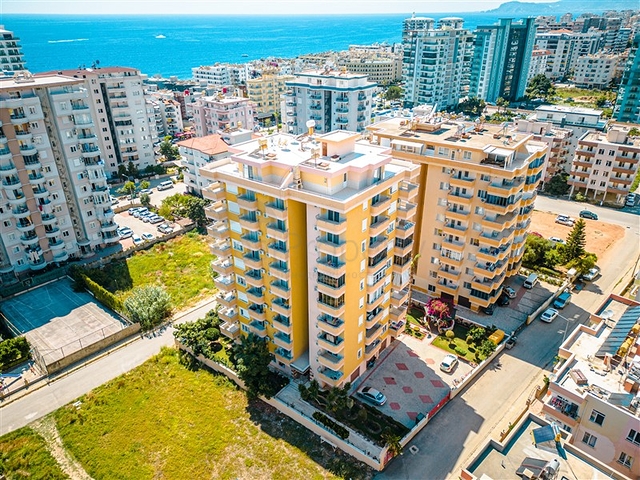 Geräumiges 4+1 Penthouse mit Meerblick