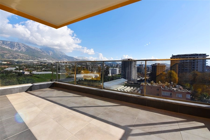 Geräumige 3+1-Wohnung mit separater Küche