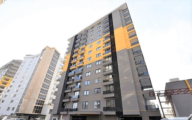 Geräumige 3+1-Wohnung mit separater Küche