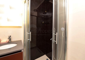 Geräumige 3+1-Wohnung mit separater Küche