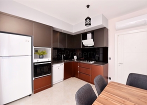 Geräumige 3+1-Wohnung mit separater Küche