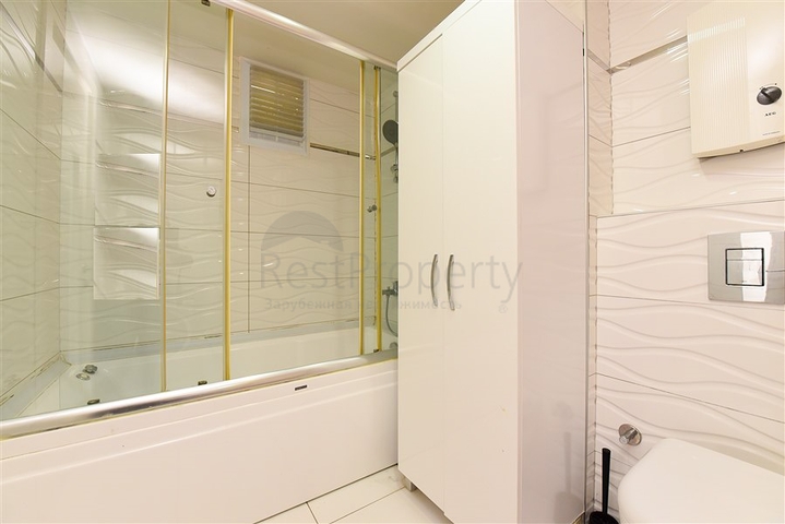 Geräumige 3+1-Wohnung in Dschikkilli