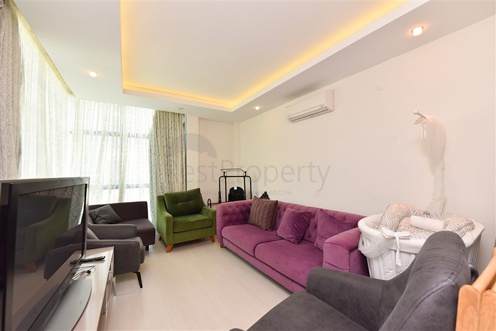 Geräumige 3+1-Wohnung in Dschikkilli