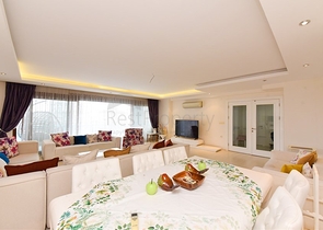 Geräumige 3+1-Wohnung in Dschikkilli