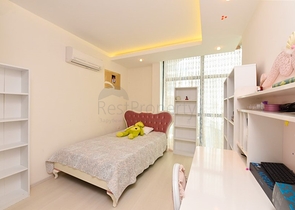 Geräumige 3+1-Wohnung in Dschikkilli