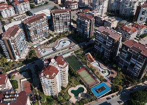 Geräumige 3+1-Wohnung in Dschikkilli