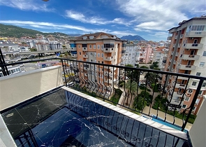 2+1 Apartment im Zentrum von Alanya mit Panoramablick auf das Meer