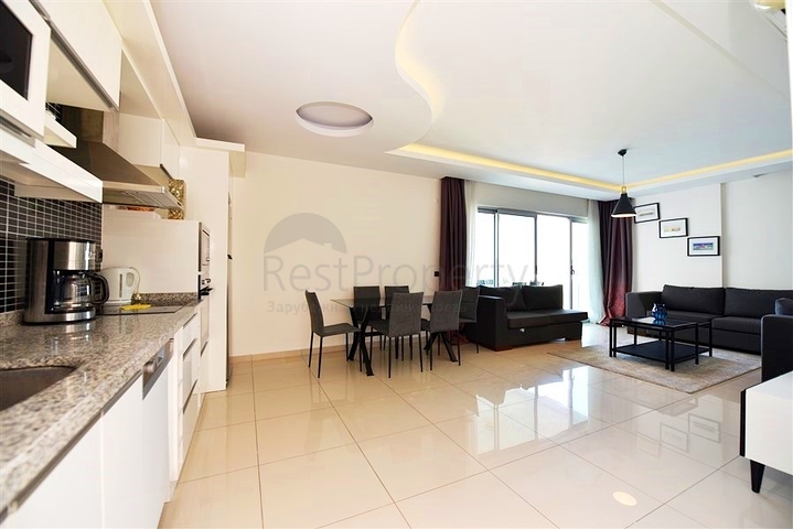 2+1 Apartment mit Meerblick in Kestel