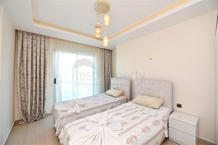 2+1 Apartment mit Meerblick in Kestel