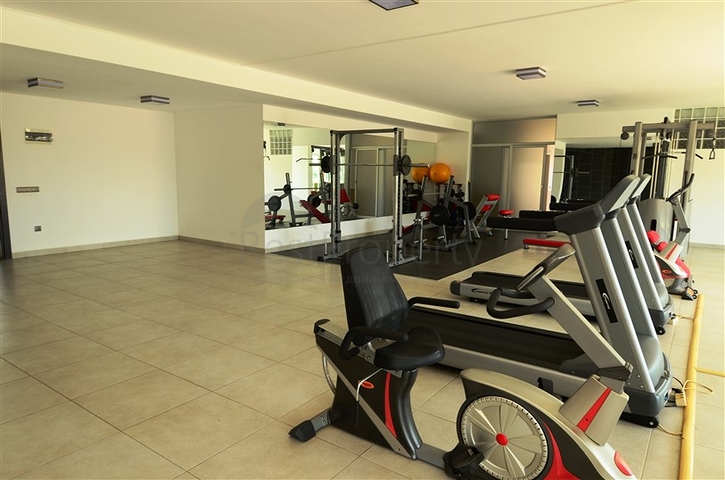 2+1 Apartment mit Meerblick in Kestel