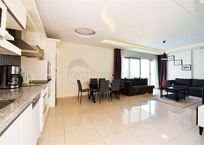 2+1 Apartment mit Meerblick in Kestel