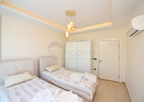 2+1 Apartment mit Meerblick in Kestel