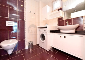 4+1 Duplex-Penthouse im Stadtteil Kestel, nur 20 m vom Meer entfernt