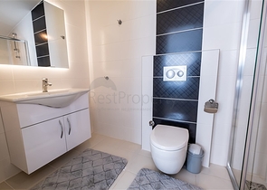 Penthouse mit drei Schlafzimmern im Stadtteil Kestel