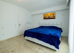 Penthouse mit drei Schlafzimmern im Stadtteil Kestel