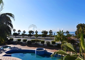 Geräumige Zweizimmerwohnung 50 m vom Meer entfernt