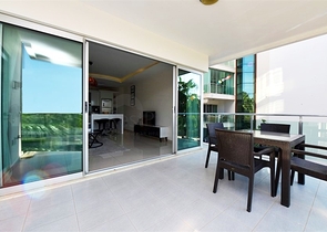 Geräumige Zweizimmerwohnung 50 m vom Meer entfernt