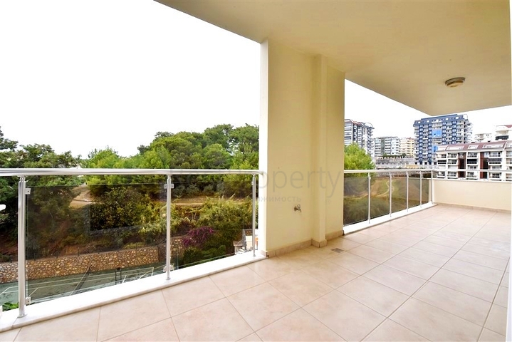 Geräumige und helle 3+1-Wohnung vom Eigentümer in Avsallar