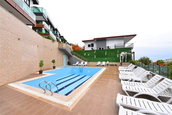 Luxusvilla mit 5+1 Grundriss in Alanya