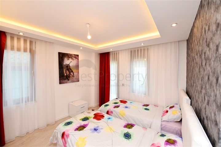 Luxusvilla mit 5+1 Grundriss in Alanya