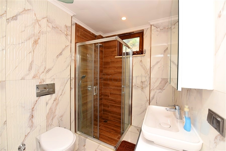 Luxusvilla mit 5+1 Grundriss in Alanya
