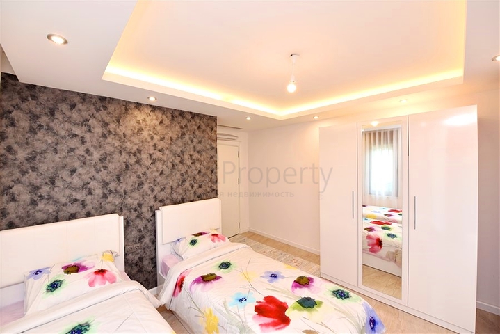 Luxusvilla mit 5+1 Grundriss in Alanya