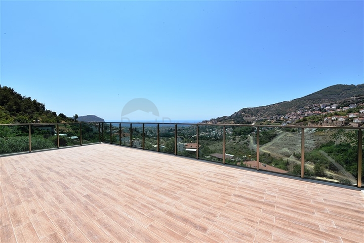 Luxusvilla mit 5+1 Grundriss in Alanya