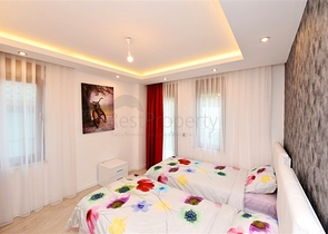 Luxusvilla mit 5+1 Grundriss in Alanya