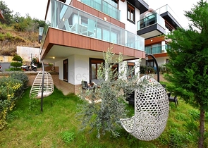 Luxusvilla mit 5+1 Grundriss in Alanya