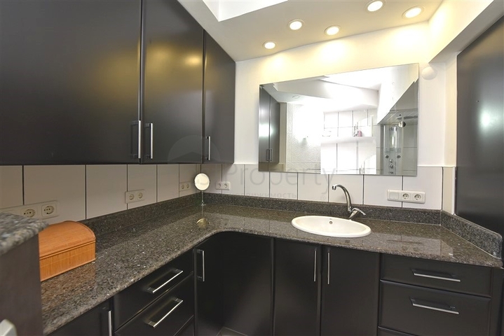 Wohnung 2+1 100 Meter vom Meer entfernt