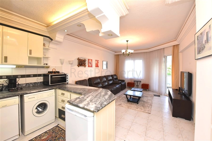 Wohnung 2+1 100 Meter vom Meer entfernt