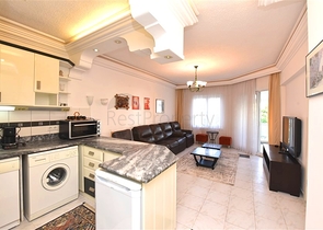 Wohnung 2+1 100 Meter vom Meer entfernt