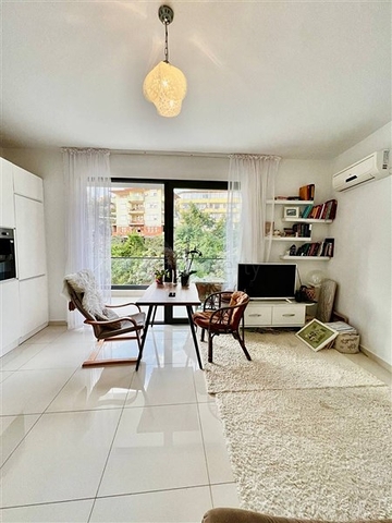 Geräumige Zweizimmerwohnung in einer Wohnanlage mit entwickelter Infrastruktur in Kestel