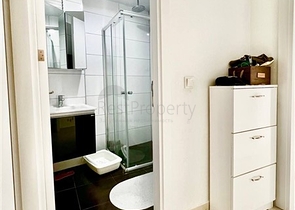 Geräumige Zweizimmerwohnung in einer Wohnanlage mit entwickelter Infrastruktur in Kestel