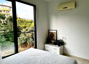 Geräumige Zweizimmerwohnung in einer Wohnanlage mit entwickelter Infrastruktur in Kestel