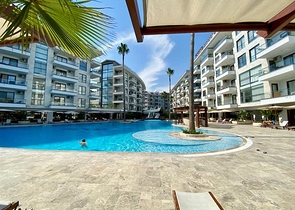 Geräumige Zweizimmerwohnung in einer Wohnanlage mit entwickelter Infrastruktur in Kestel