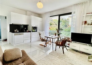 Geräumige Zweizimmerwohnung in einer Wohnanlage mit entwickelter Infrastruktur in Kestel