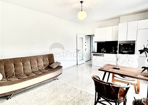 Geräumige Zweizimmerwohnung in einer Wohnanlage mit entwickelter Infrastruktur in Kestel