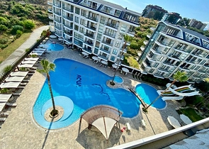 Geräumige Zweizimmerwohnung in einer Wohnanlage mit entwickelter Infrastruktur in Kestel