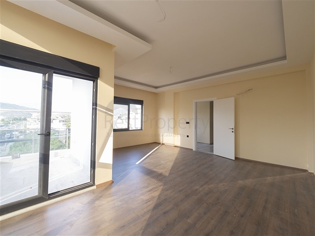 4+1 Penthouse im grünen Viertel von Demirtas