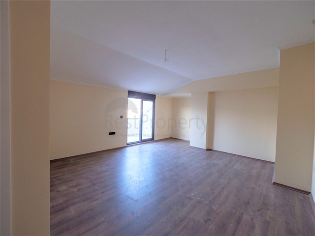 4+1 Penthouse im grünen Viertel von Demirtas