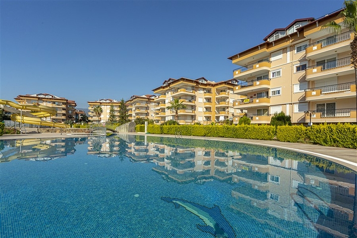 Geräumiges Penthouse vom Eigentümer mit 3+1 Grundriss in Oba/Alanya