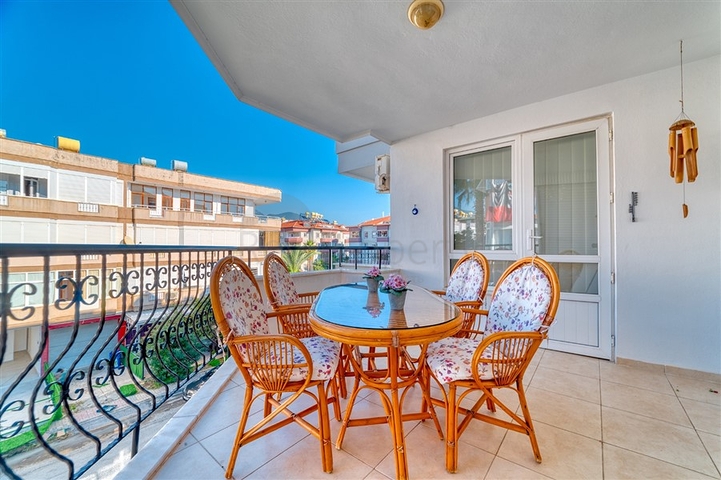 Möblierte Wohnung mit zwei Schlafzimmern im Stadtteil Oba