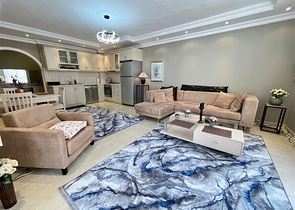 Möblierte Wohnung mit zwei Schlafzimmern im Stadtteil Oba