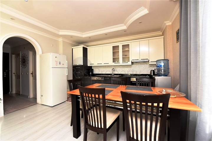 Geräumige 1+1 Wohnung in Dschikkilli