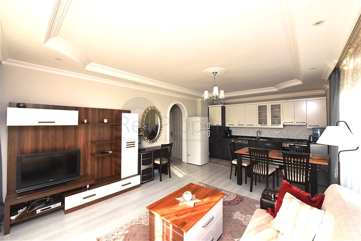 Geräumige 1+1 Wohnung in Dschikkilli