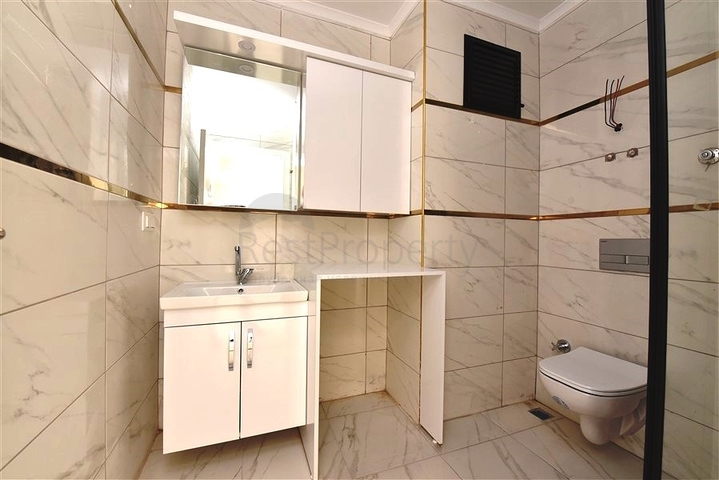 Wohnungen in einem neuen Komplex im Bezirk Oba