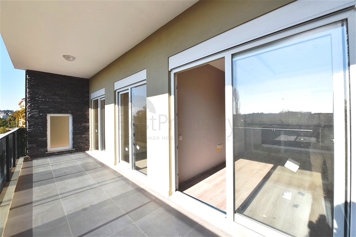 Wohnungen in einem neuen Komplex im Bezirk Oba