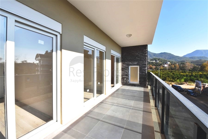 Wohnungen in einem neuen Komplex im Bezirk Oba